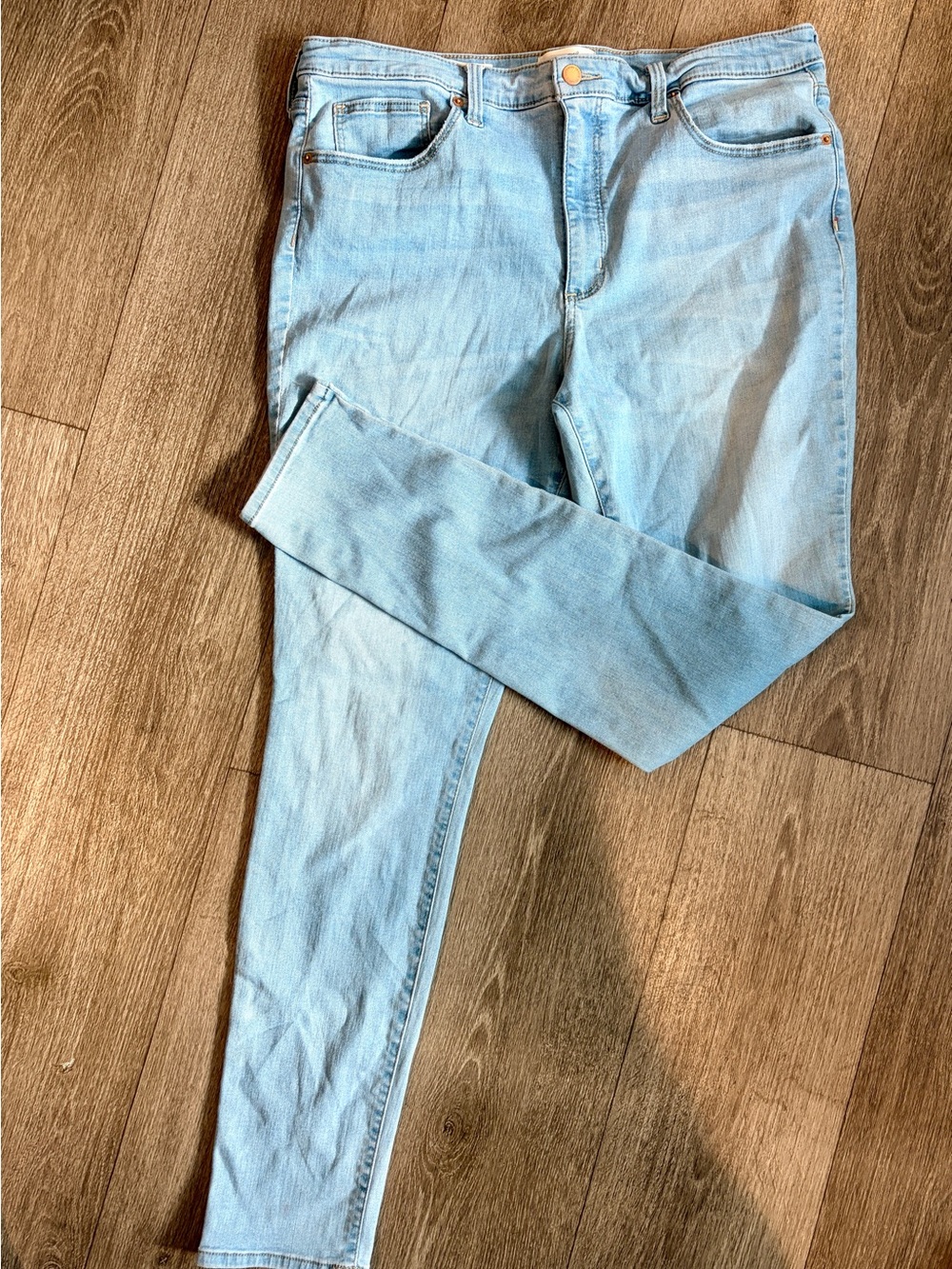 Universal Thread Light Blue Skinny Jeans